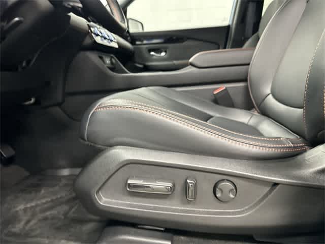 Thumbnail: 2025 Honda Pilot - 26