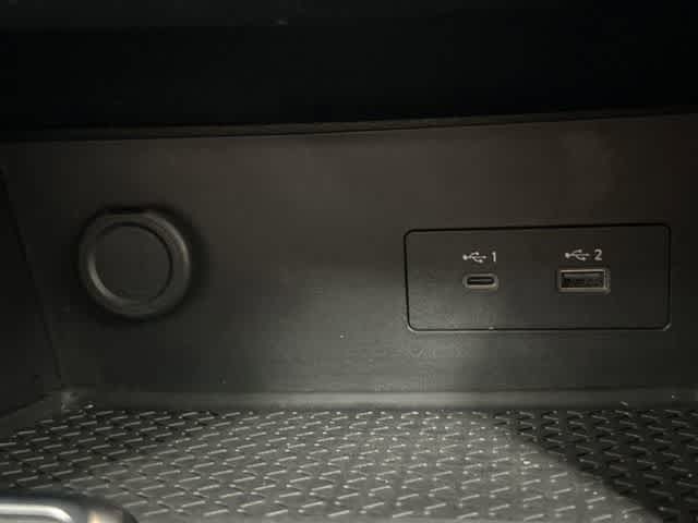Thumbnail: 2025 Nissan Pathfinder - 25