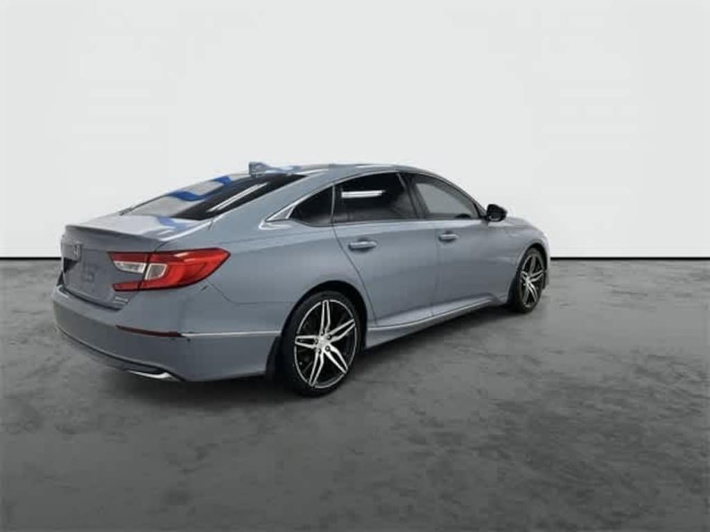 Used 2021 Honda Accord Hybrid Touring Sedan