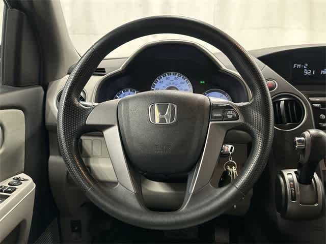 Thumbnail: 2012 Honda Pilot - 15