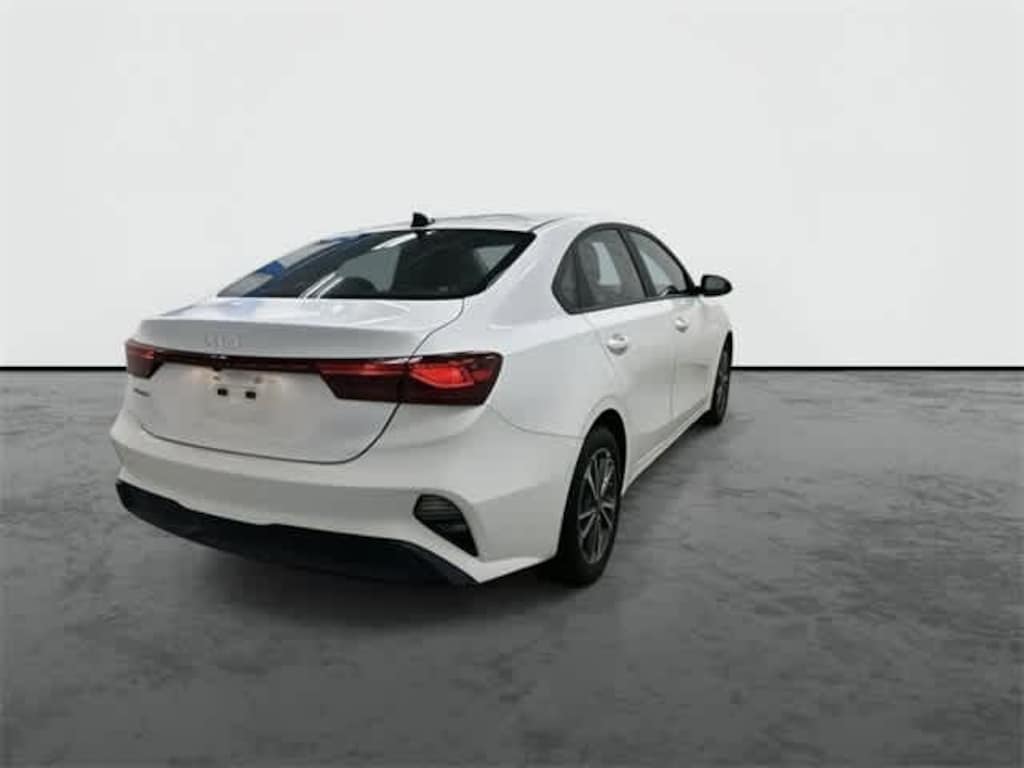 Used 2024 Kia Forte LXS Sedan