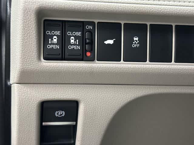 Thumbnail: 2026 Honda Odyssey - 19