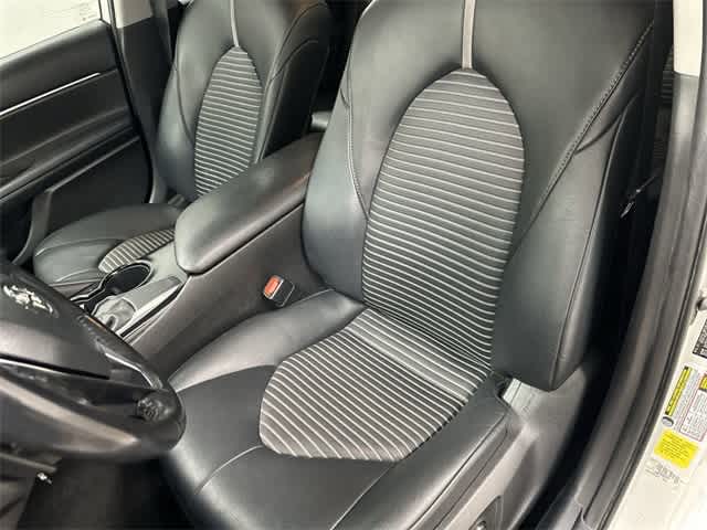 Thumbnail: 2020 Toyota Camry - 10