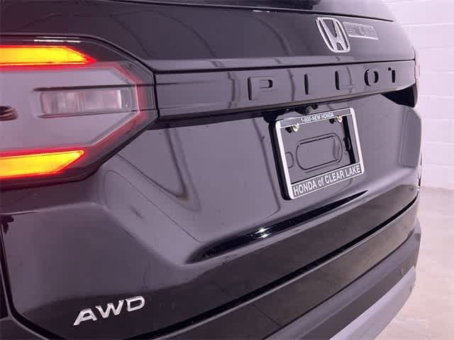 Thumbnail: 2025 Honda Pilot - 32