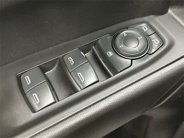 Thumbnail: 2023 Chevrolet Silverado 1500 - 19