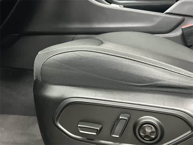 Thumbnail: 2023 Jeep Grand Cherokee - 26