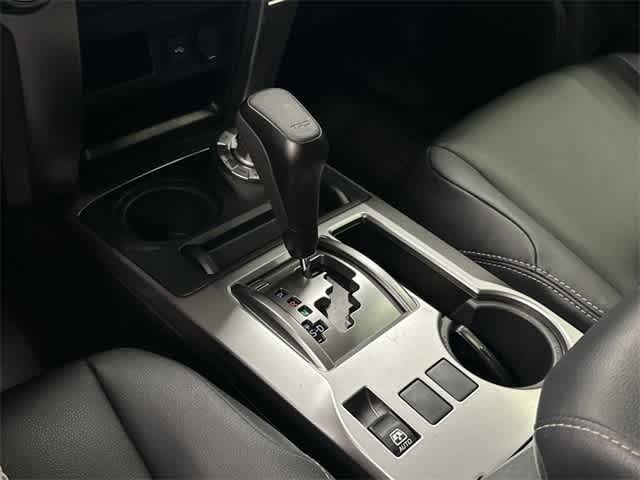 Thumbnail: 2024 Toyota 4Runner - 24