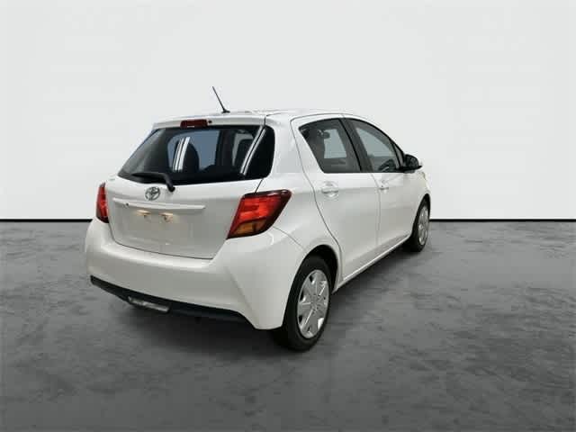 Thumbnail: 2015 Toyota Yaris - 3