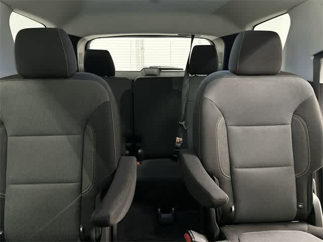 Thumbnail: 2019 Chevrolet Traverse - 14