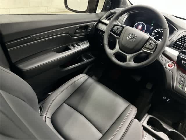 Thumbnail: 2025 Honda Odyssey - 11