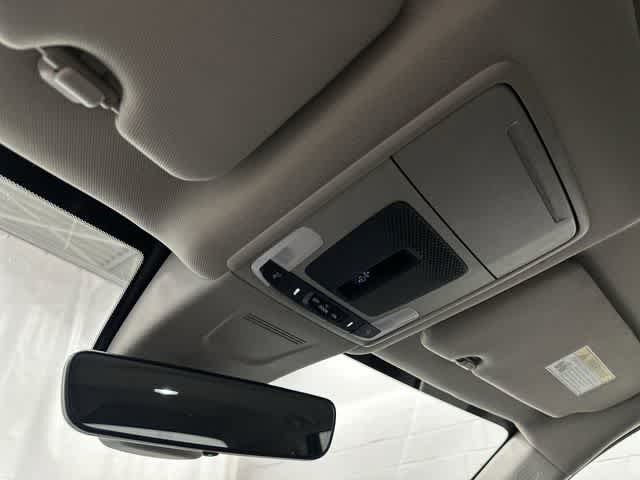 Thumbnail: 2025 Honda CR-V - 21