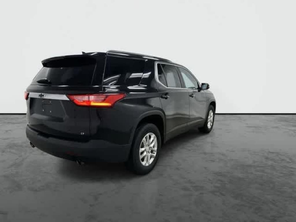 Used 2019 Chevrolet Traverse LT Cloth w/1LT SUV