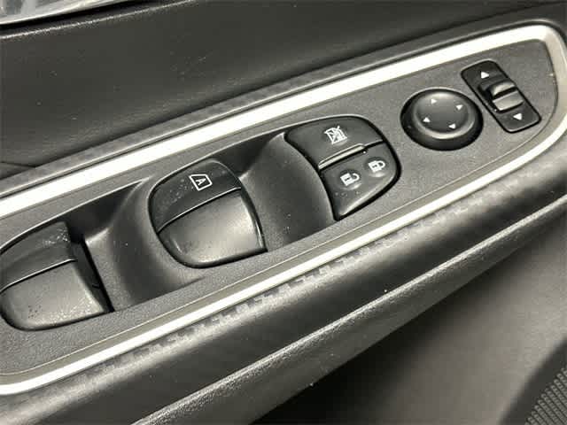 Thumbnail: 2020 Nissan Versa - 20