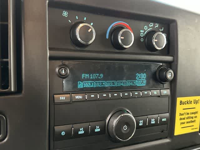 Thumbnail: 2018 GMC Savana - 22