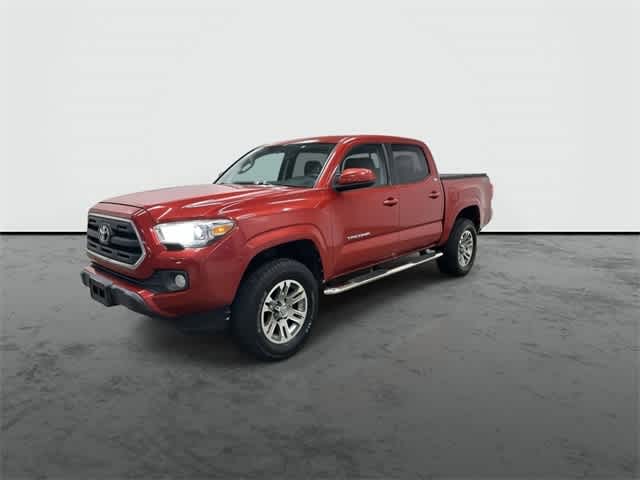 Thumbnail: 2016 Toyota Tacoma - 8