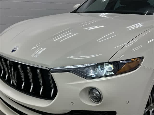 Thumbnail: 2023 Maserati Levante - 32