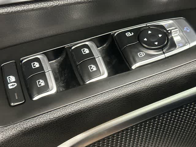 Thumbnail: 2022 Kia Telluride - 20