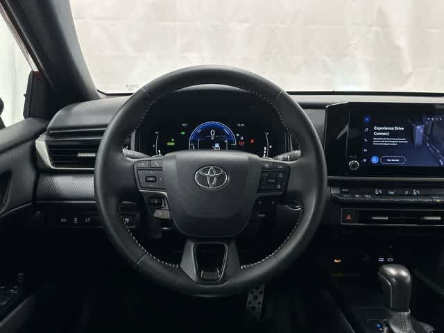 Thumbnail: 2025 Toyota Camry - 15