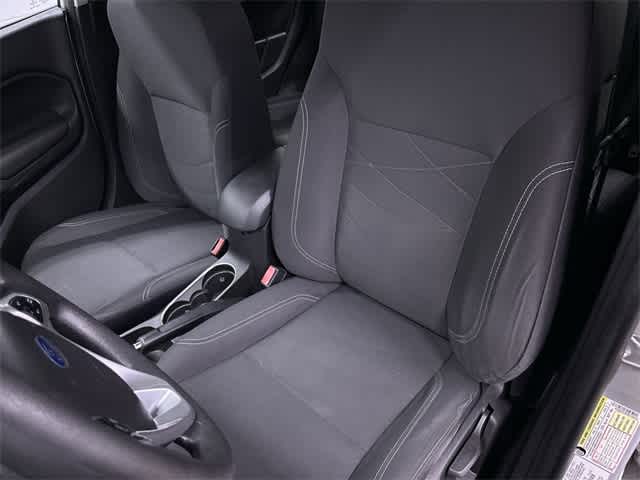 2019 Ford Fiesta SE 10