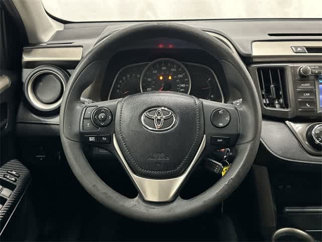 Thumbnail: 2015 Toyota RAV4 - 15