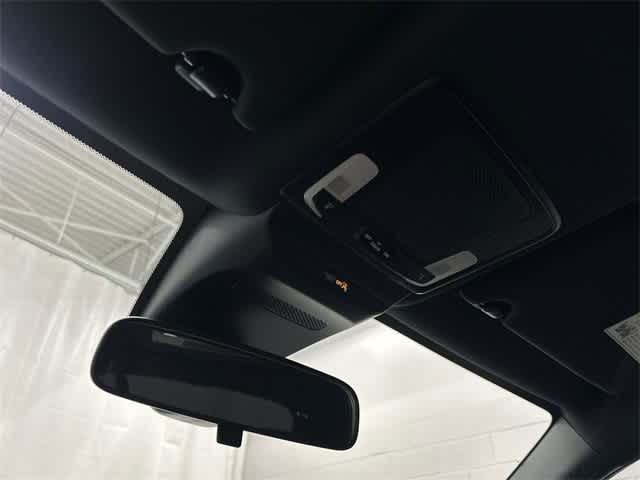 Thumbnail: 2025 Honda HR-V - 19