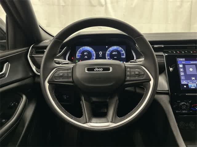 Thumbnail: 2023 Jeep Grand Cherokee - 13