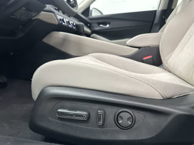 2025 Honda Accord SE - Photo 25