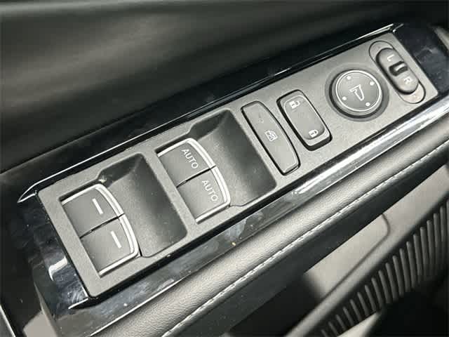Thumbnail: 2023 Honda Accord - 19