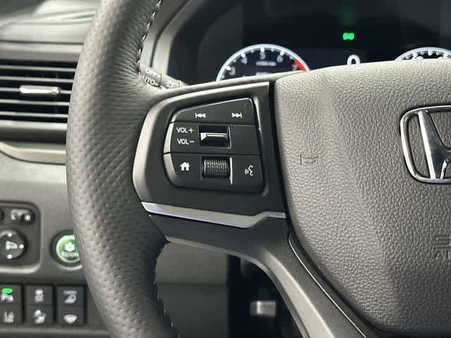 Thumbnail: 2025 Honda Ridgeline - 17