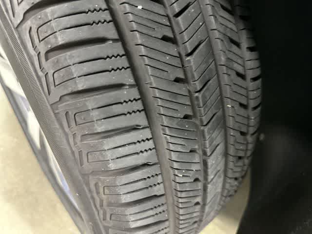 Thumbnail: 2019 Chevrolet Traverse - 29