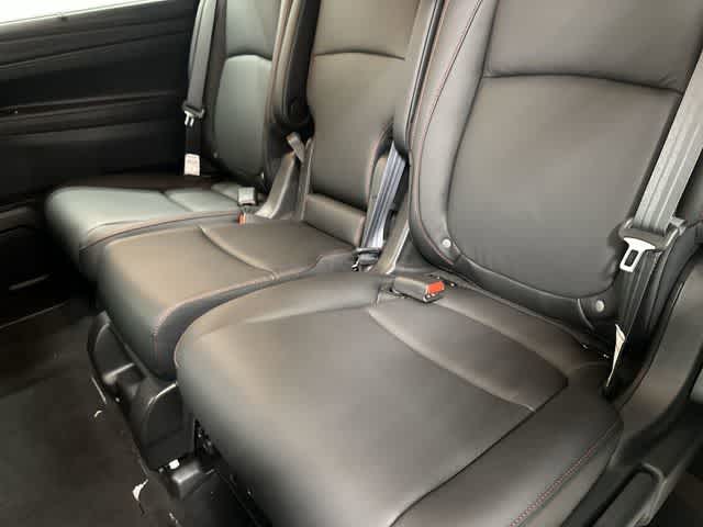 Thumbnail: 2026 Honda Odyssey - 11