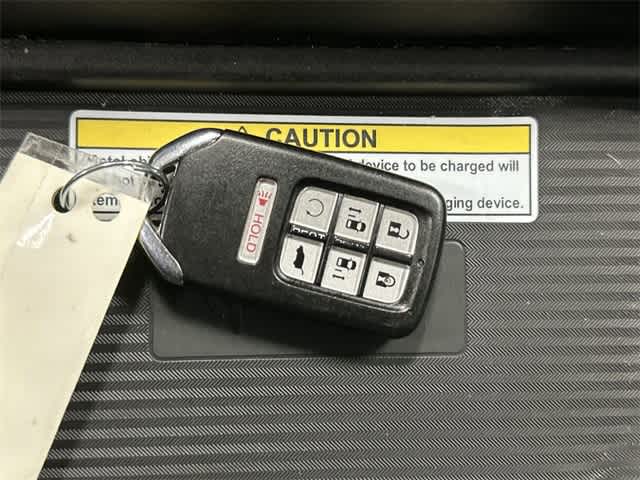 Thumbnail: 2018 Honda Odyssey - 33