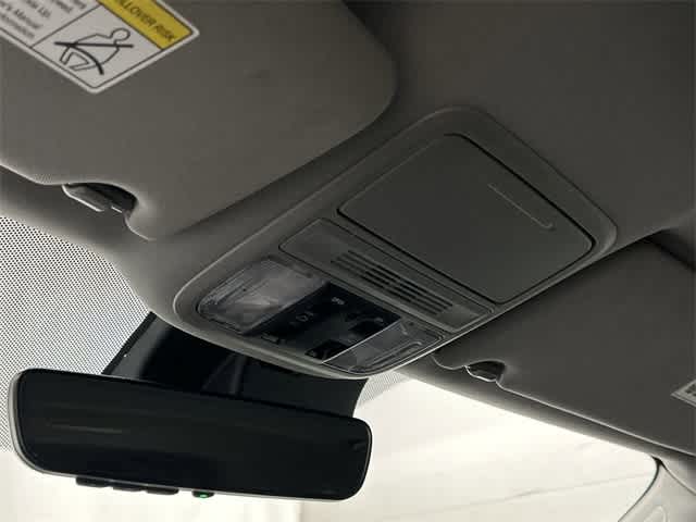 Thumbnail: 2022 Honda Pilot - 21