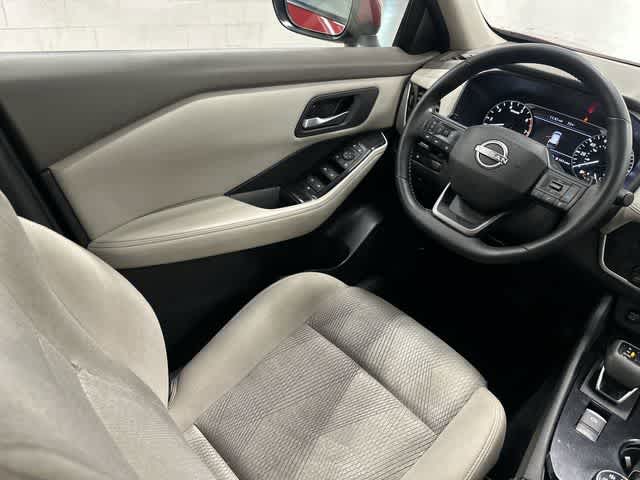 Thumbnail: 2025 Nissan Rogue - 12