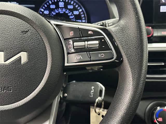 Thumbnail: 2024 Kia Forte - 18