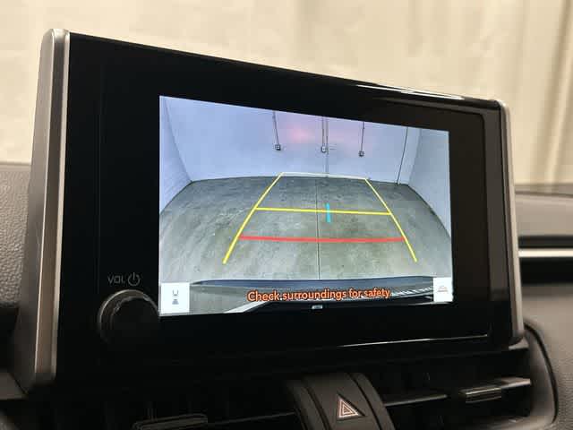 Thumbnail: 2024 Toyota RAV4 - 23