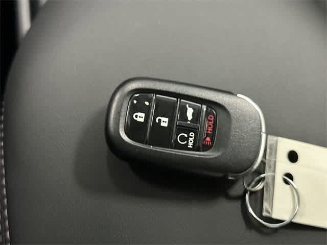 Thumbnail: 2025 Honda HR-V - 32