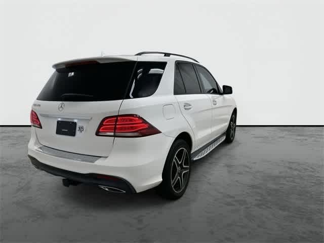 Thumbnail: 2018 Mercedes-Benz GLE - 3