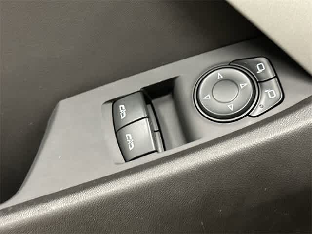 Thumbnail: 2023 Chevrolet Camaro - 19