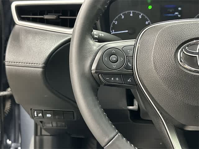 Thumbnail: 2023 Toyota Corolla Cross - 17