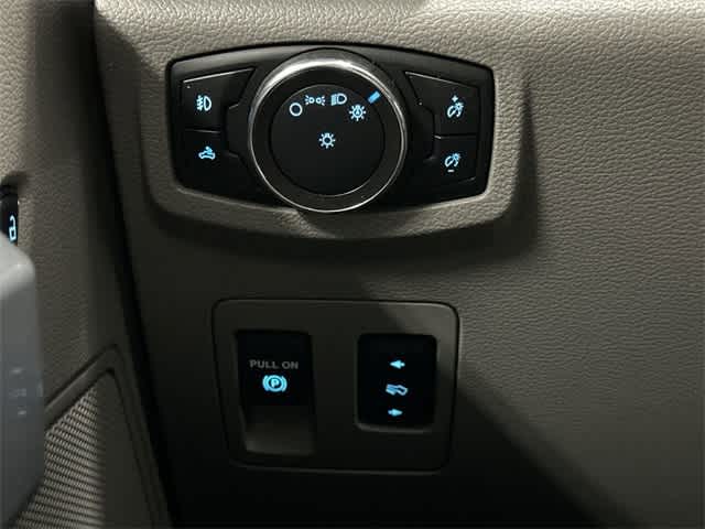 Thumbnail: 2018 Ford F-150 - 16