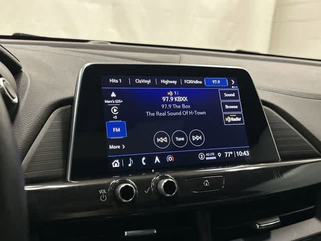 Thumbnail: 2021 Cadillac CT4 - 22