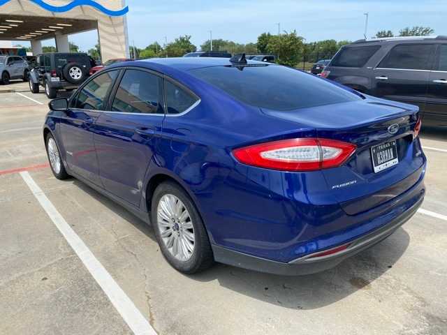 Thumbnail: 2015 Ford Fusion - 3