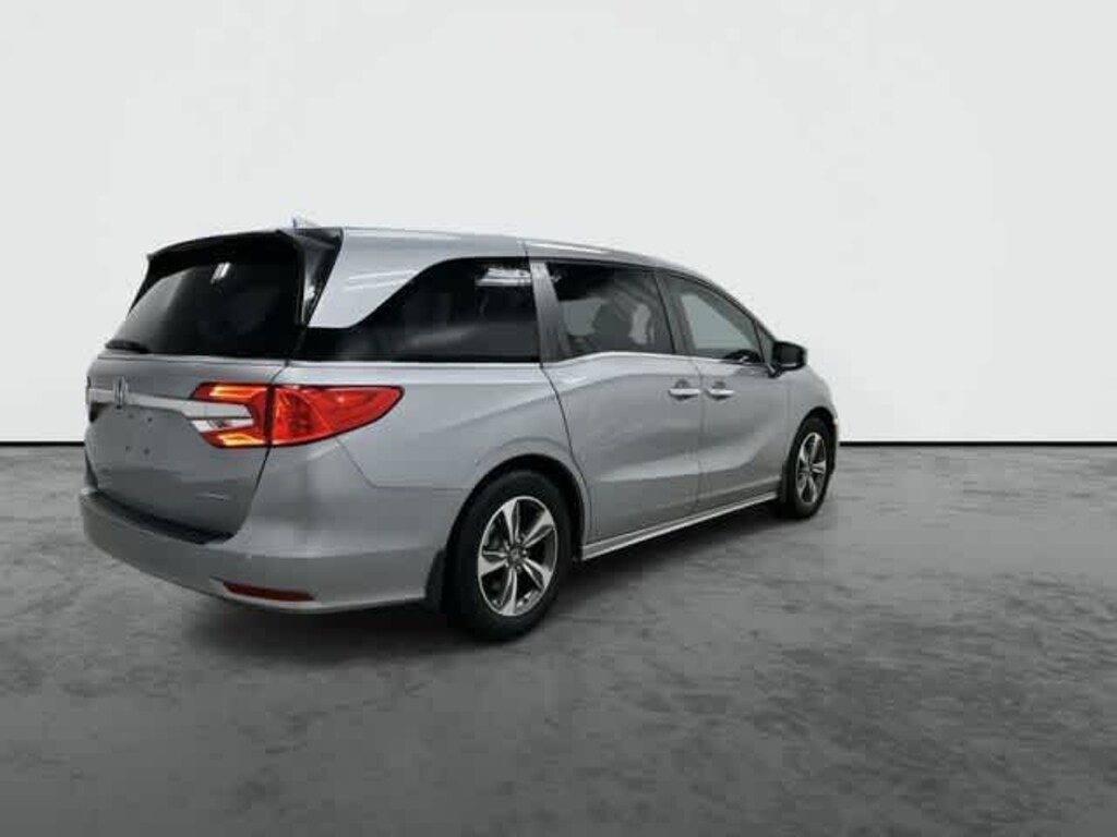 Certified 2018 Honda Odyssey Touring Van