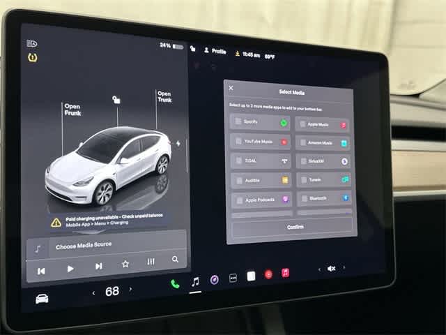 Thumbnail: 2023 Tesla Model Y - 21