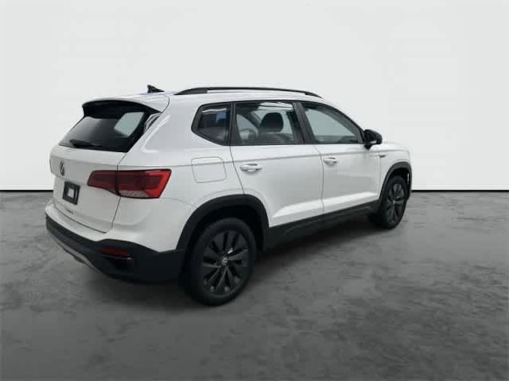 Used 2024 Volkswagen Taos 1.5T S SUV