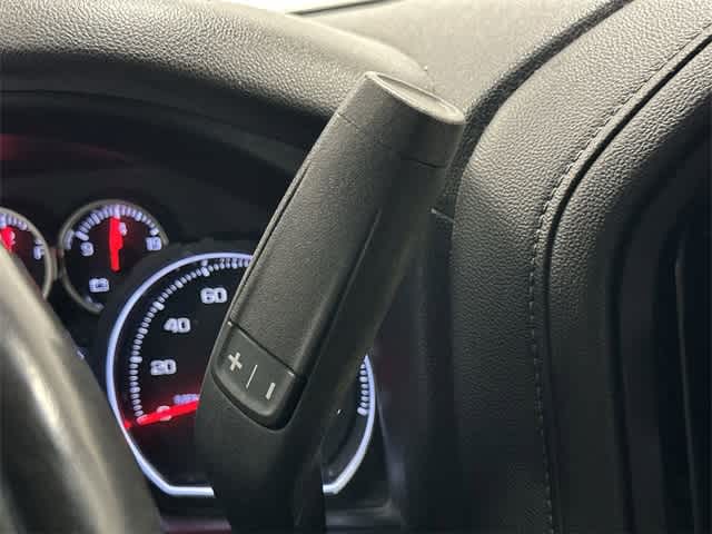 Thumbnail: 2019 Chevrolet Silverado 1500 - 24