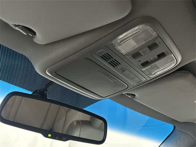 Thumbnail: 2012 Honda Pilot - 21