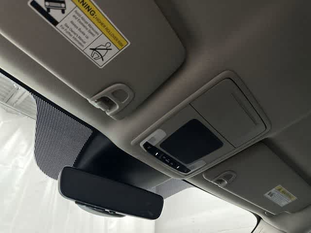 Thumbnail: 2023 Honda Pilot - 21