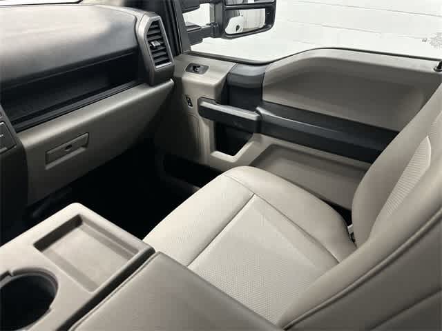 Thumbnail: 2022 Ford F-350 - 13